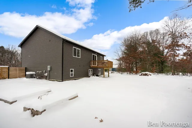 $339,900 | 11809 Crimson Creek Drive, Gowen, MI 49326