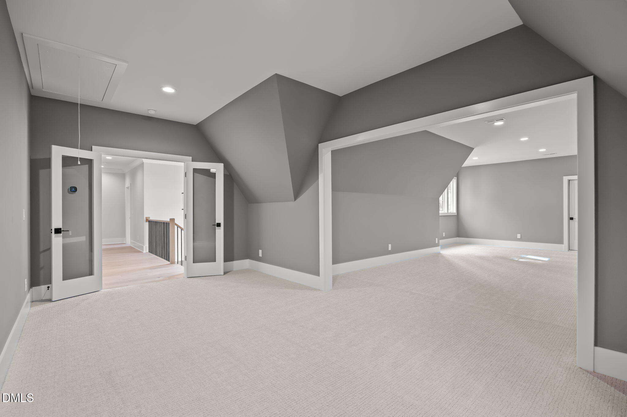 708 Catawba Street Raleigh, NC 27609 - Photo 36 of 56 40-web-or-mls-IMG_4669