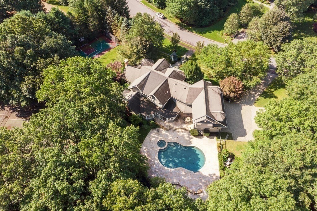 253 Bridle Trail Road Needham, MA 02492 - Photo 36 of 40
