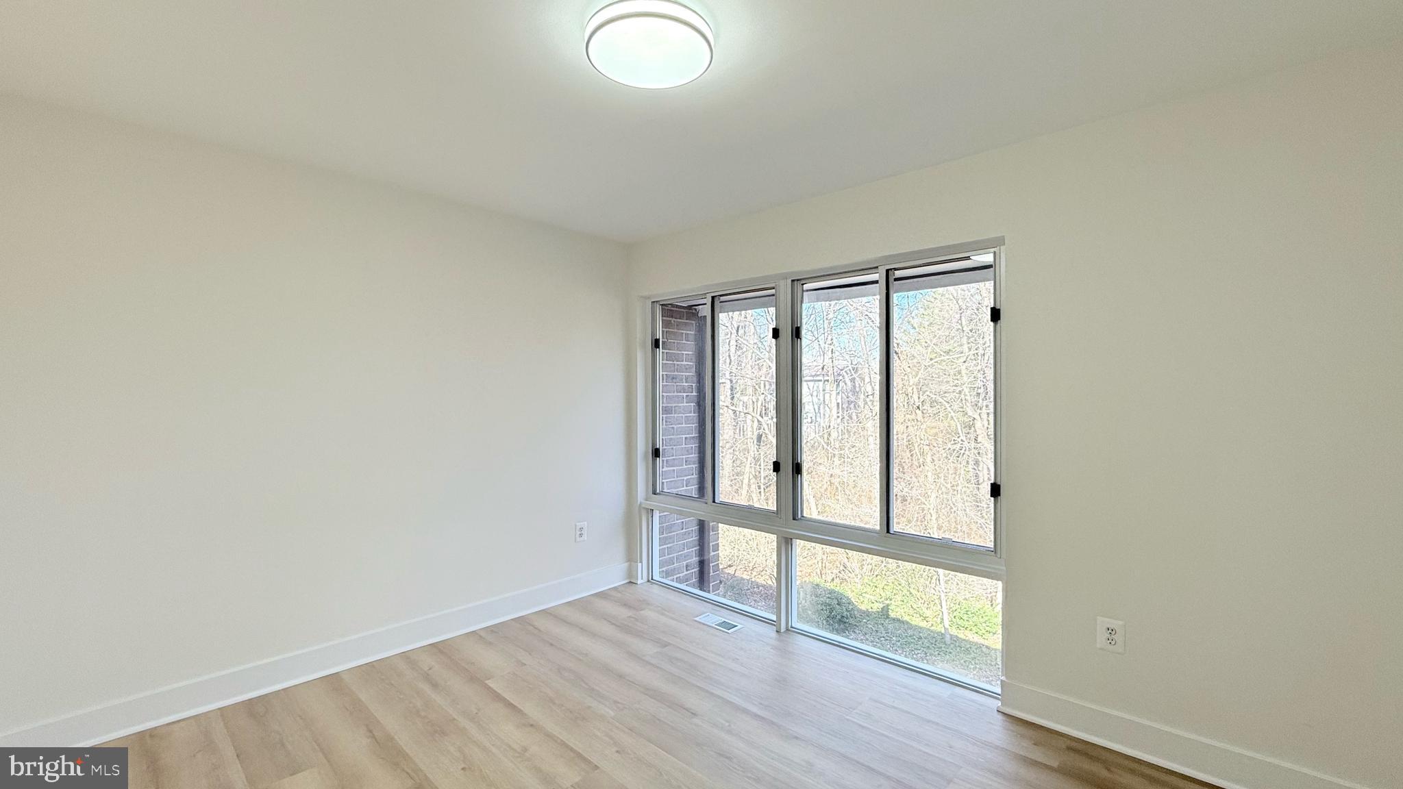 1765 Wainwright Drive Reston, VA 20190 - Photo 27 of 41