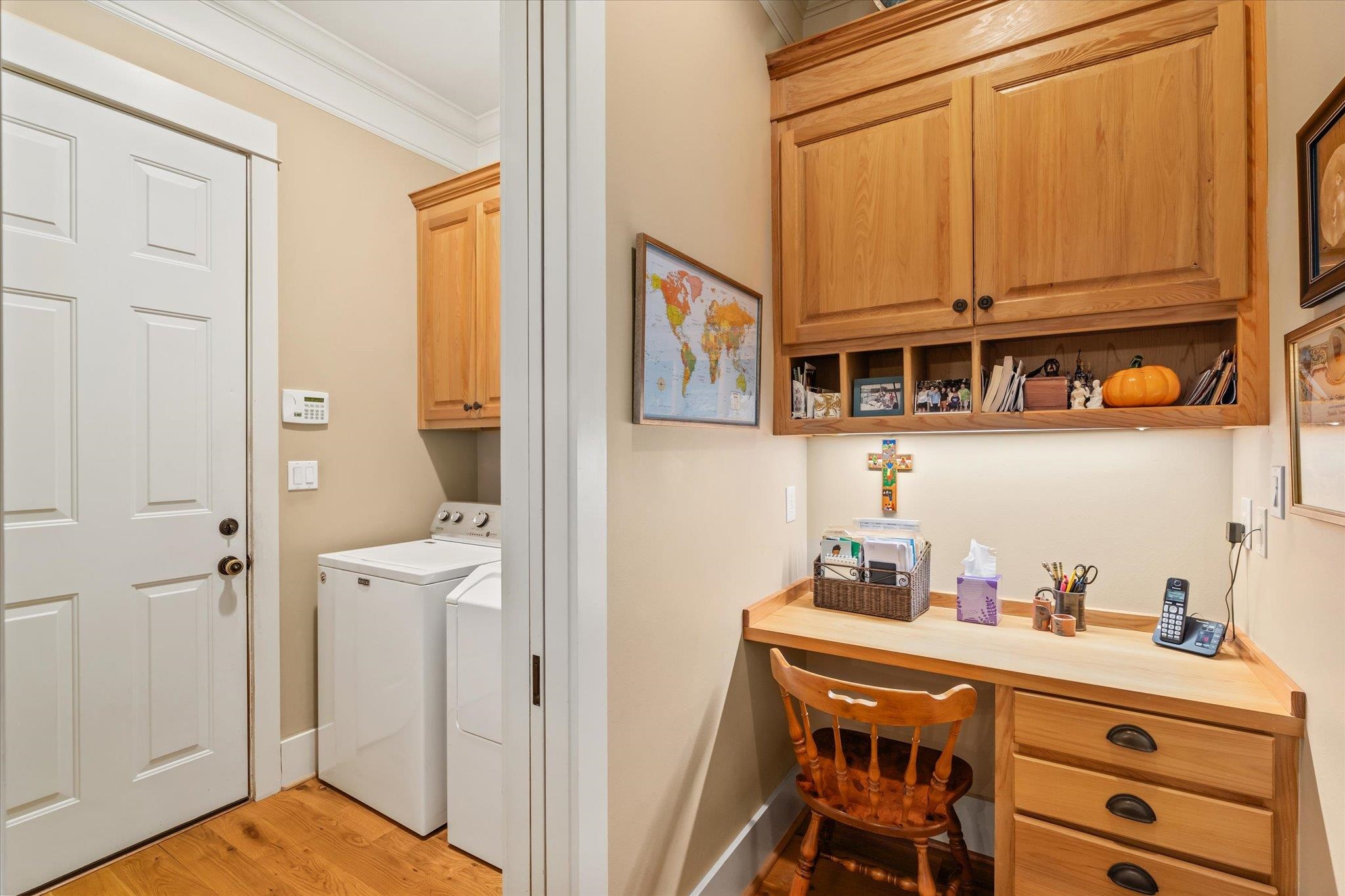 1419 6th Street Daphne, AL 36526 - Photo 22 of 30 Laundry