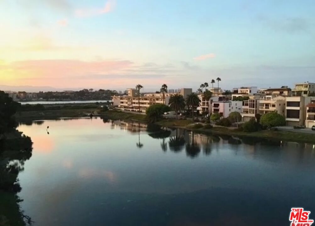 6400 Pacific Avenue, Unit 312 Playa del Rey, CA 90293 - Photo 16 of 18