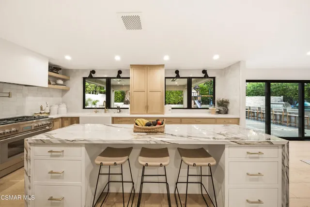 $2,249,000 | 5306 Cangas Drive, Calabasas, CA 91301