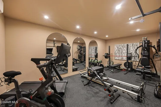 $2,249,000 | 5306 Cangas Drive, Calabasas, CA 91301