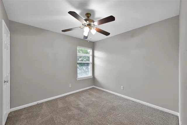 $1,395 | 187 Binnacle Court, Unit A, Willis, TX 77318