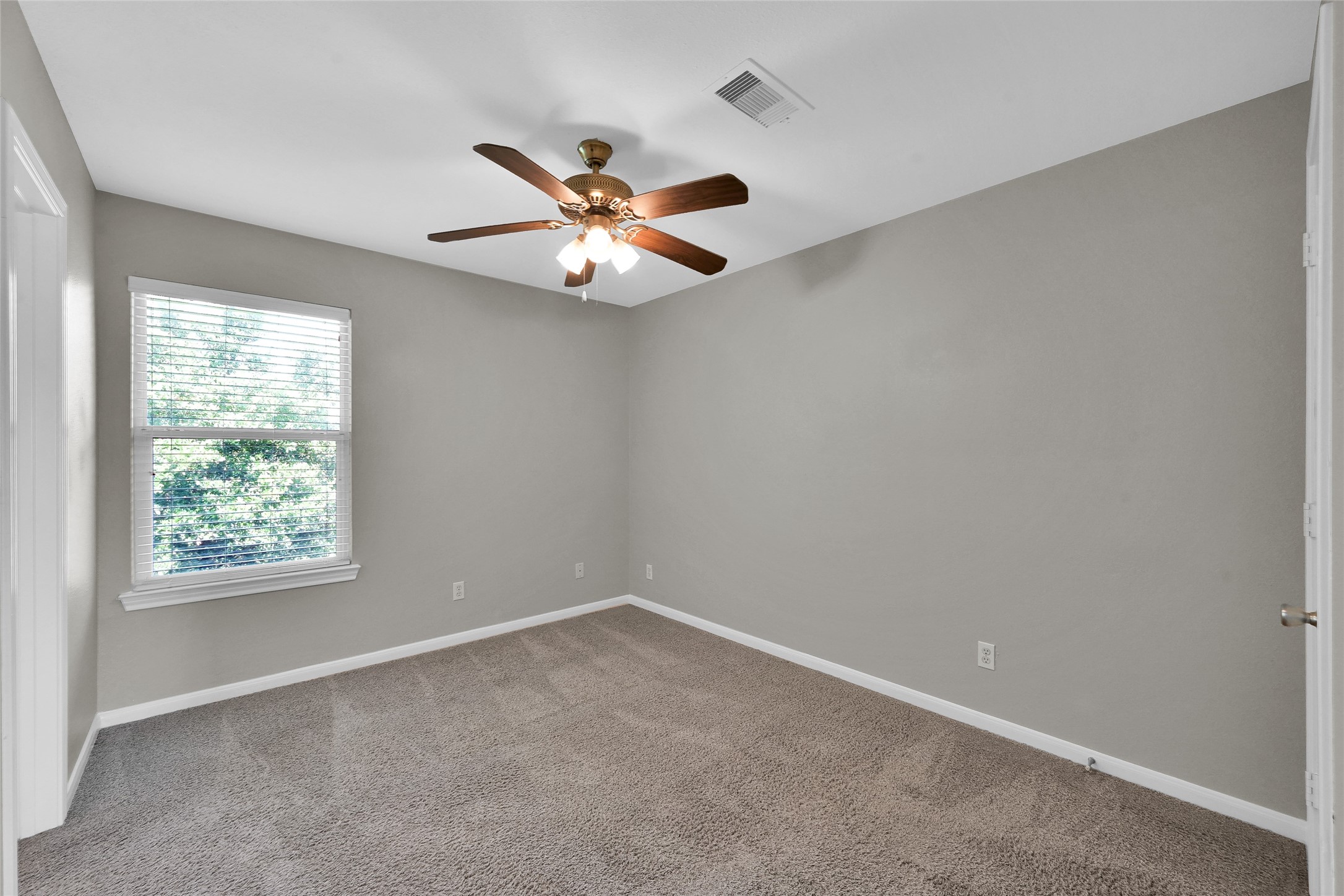 187 Binnacle Court, Unit A Willis, TX 77318 - Photo 16 of 19