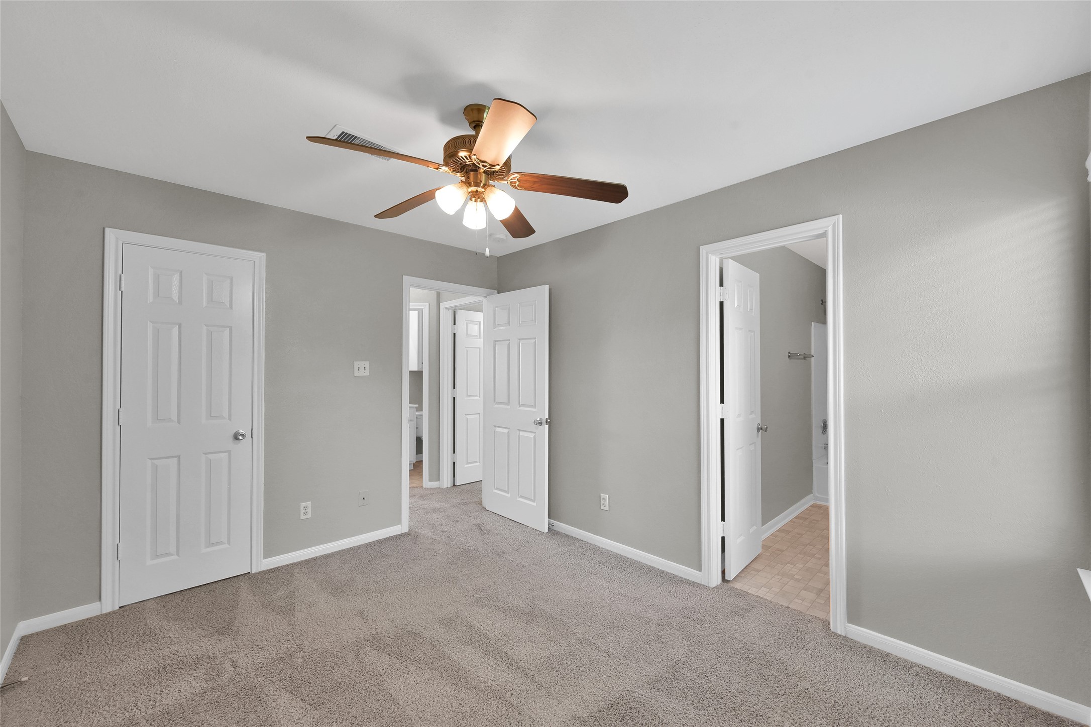 187 Binnacle Court, Unit A Willis, TX 77318 - Photo 17 of 19