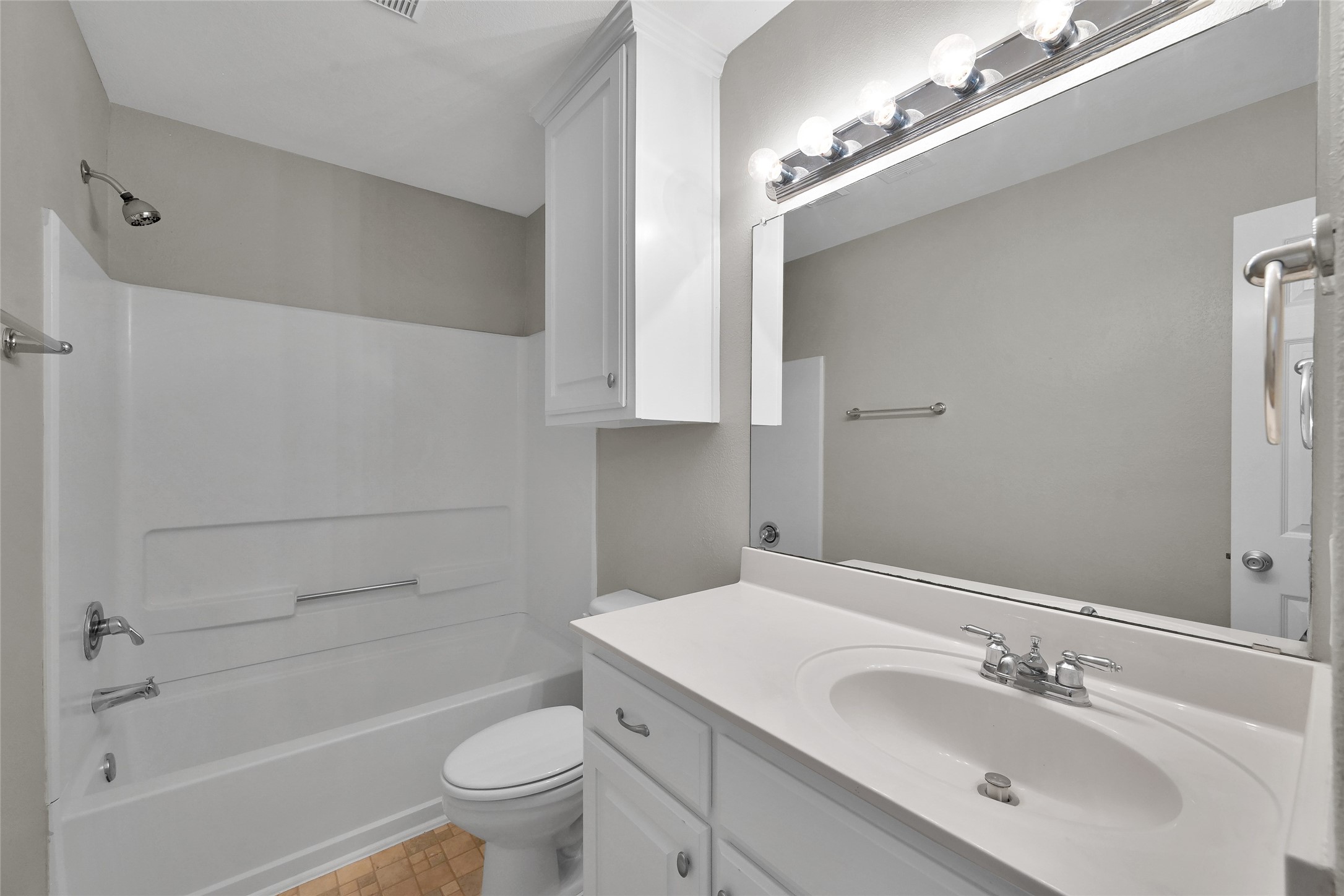 187 Binnacle Court, Unit A Willis, TX 77318 - Photo 18 of 19