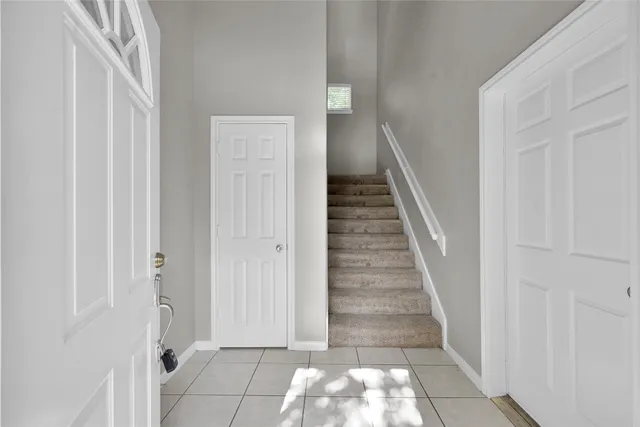 $1,395 | 187 Binnacle Court, Unit A, Willis, TX 77318