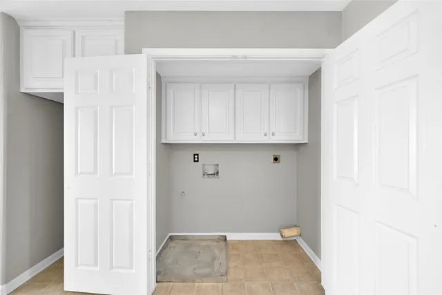 $1,395 | 187 Binnacle Court, Unit A, Willis, TX 77318