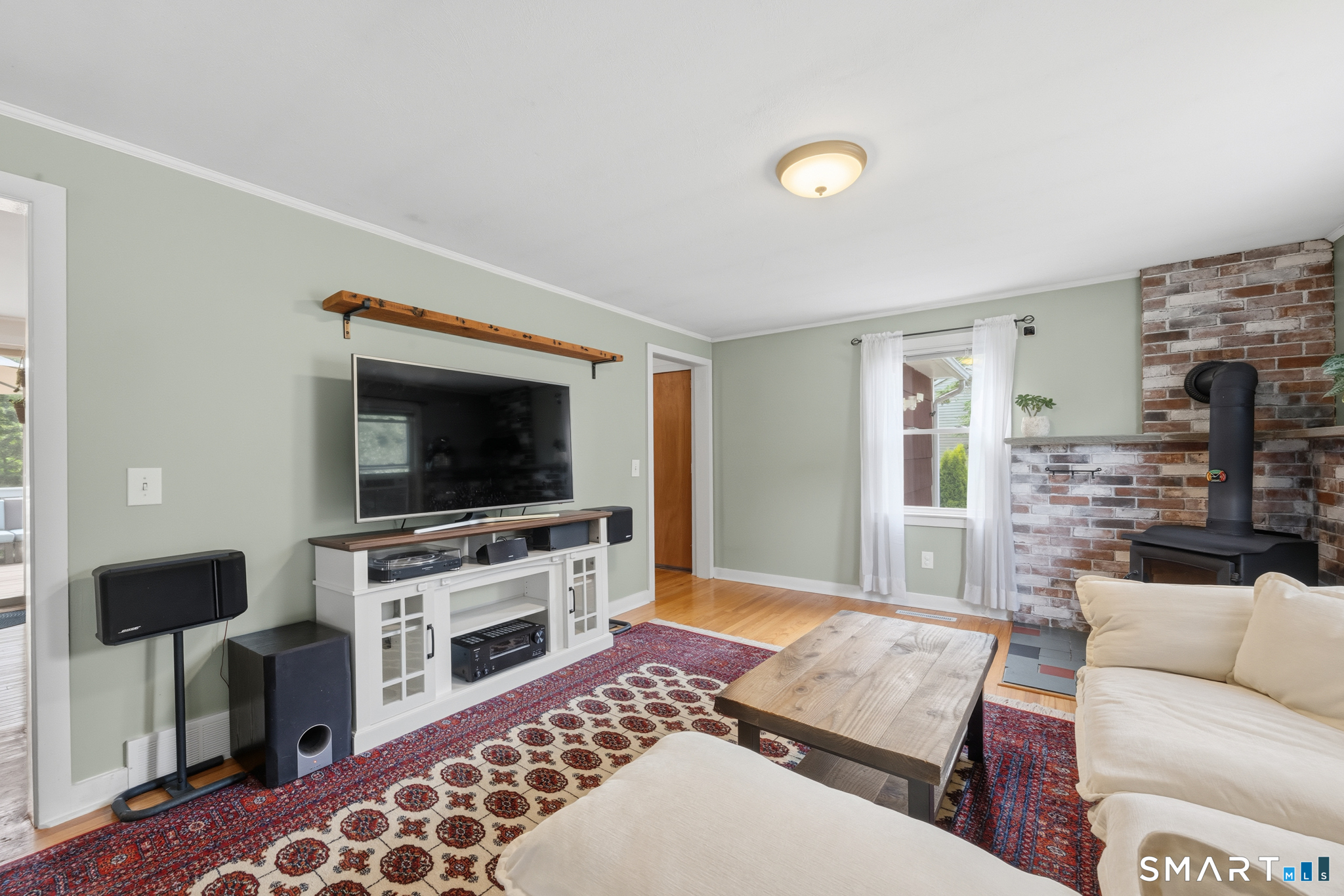 1763 Long Hill Road Guilford, CT 06437 - Photo 7 of 40