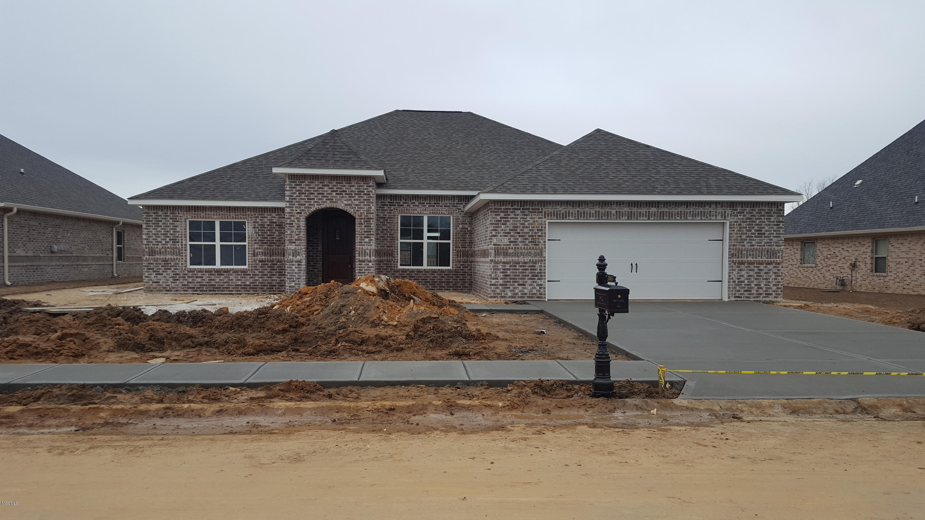 3083 Rue Michelle D'Iberville, MS 39540 - Photo 1 of 23 20180209_153249