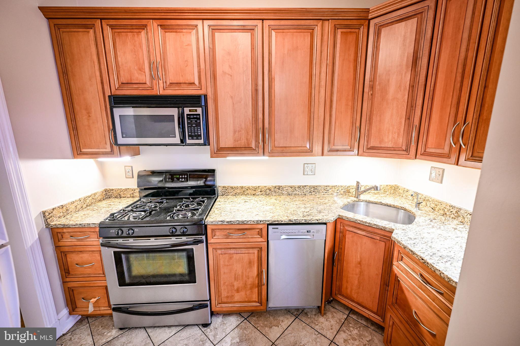 10 West Madison Street, Unit 21 Baltimore, MD 21201 - Photo 11 of 29