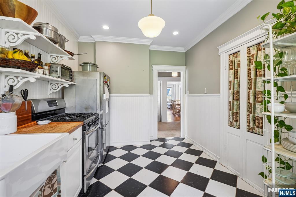 194 Hillside Avenue Glen Ridge, NJ 07028 - Photo 26 of 43