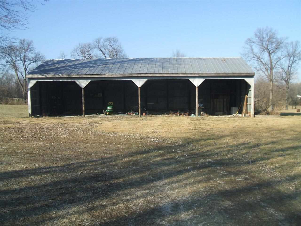 1560 West Division Road Petersburg, IN 47567 - Photo 2 of 10 Gallery Image 2