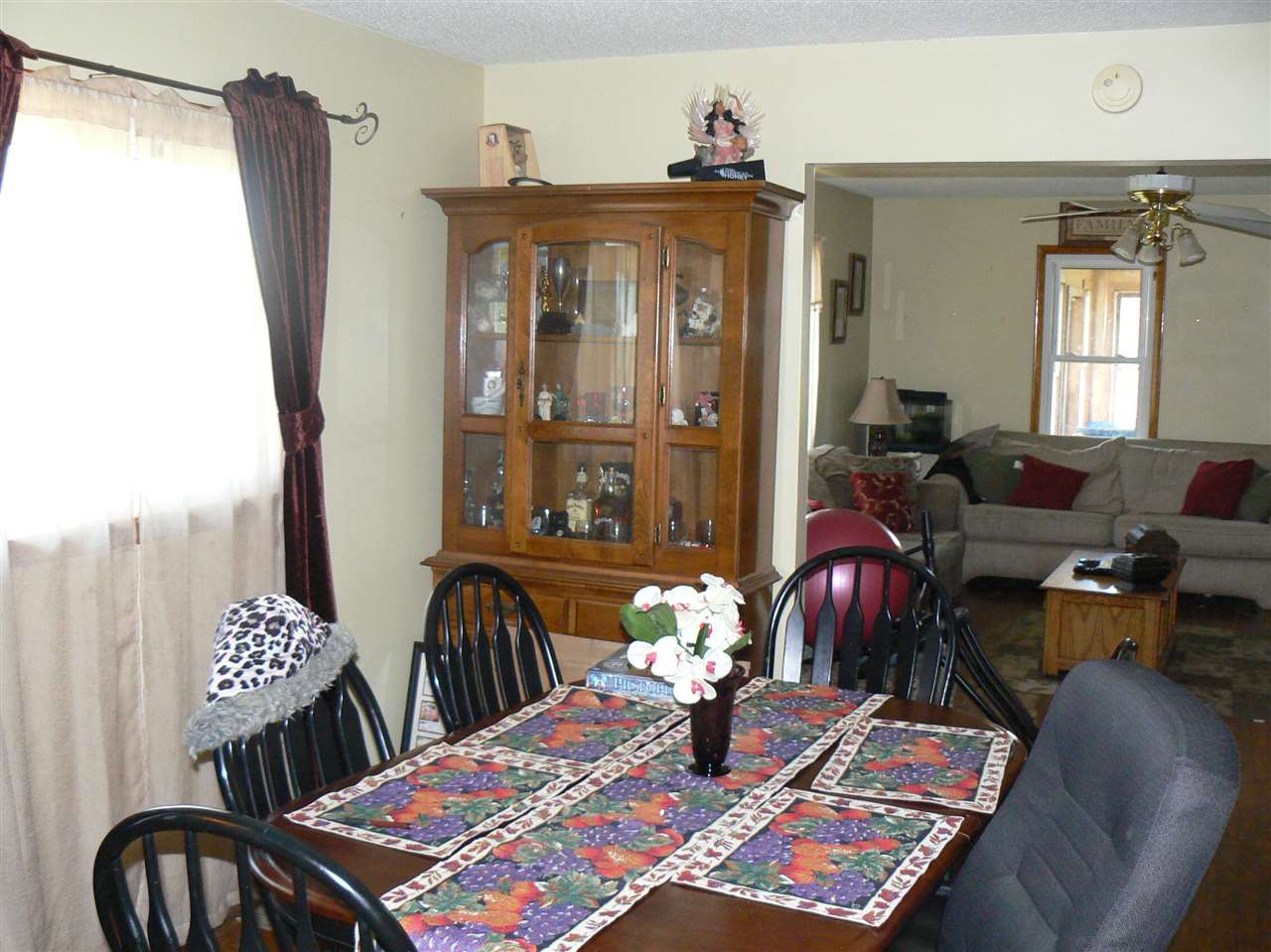 1560 West Division Road Petersburg, IN 47567 - Photo 5 of 10 Gallery Image 5