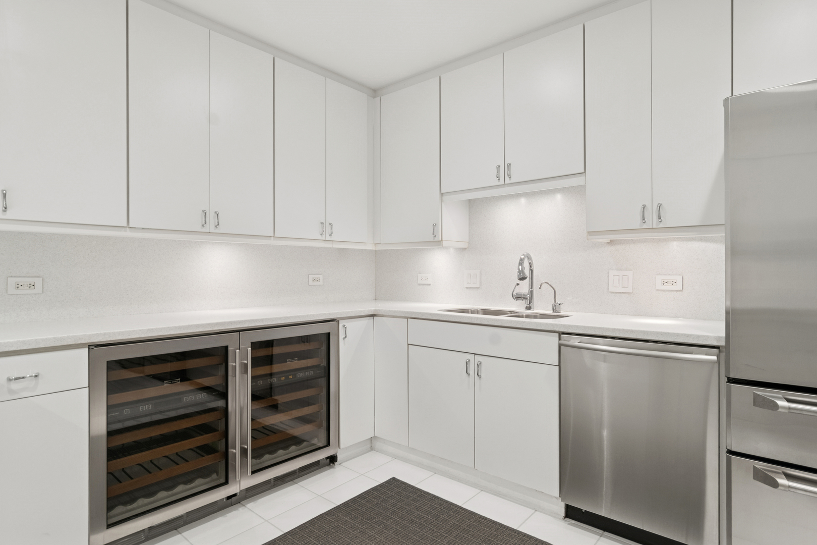 910 South Michigan Avenue, Unit 1101 Chicago, IL 60605 - Photo 39 of 47