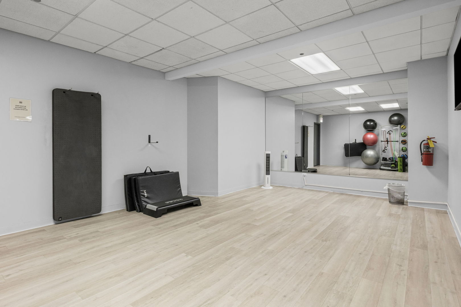 910 South Michigan Avenue, Unit 1101 Chicago, IL 60605 - Photo 47 of 47