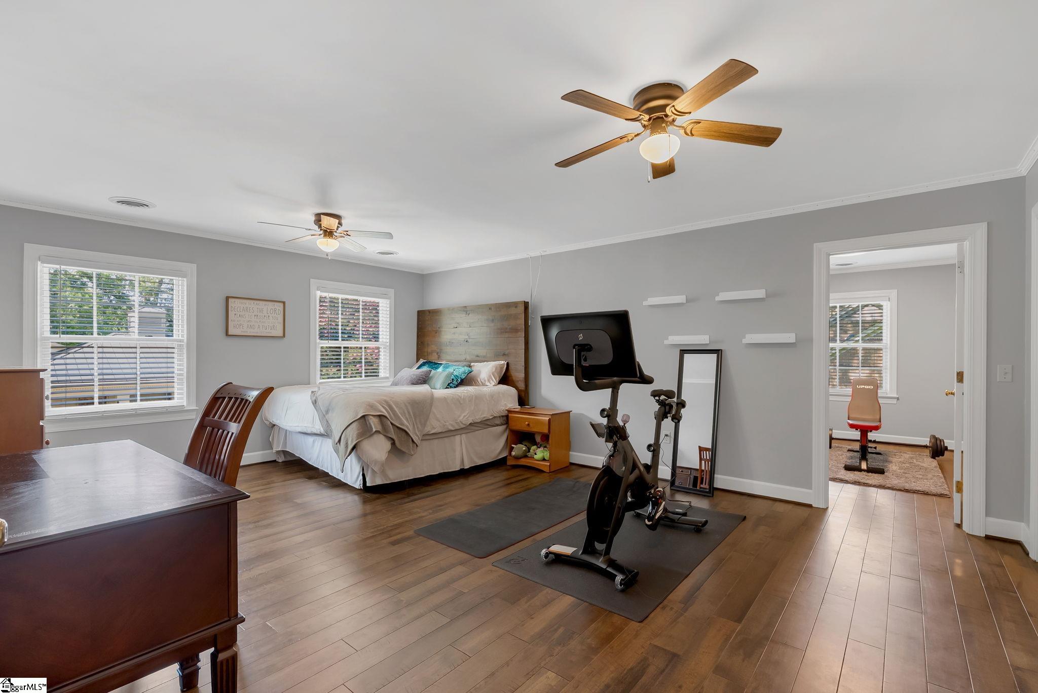 104 Calvert Avenue Clinton, SC 29325 - Photo 33 of 47