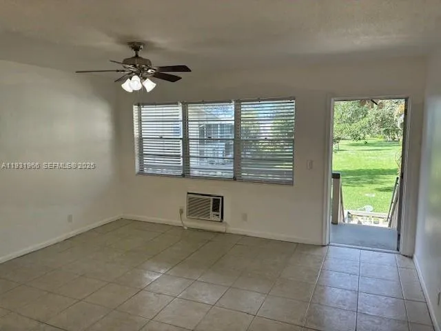 $65,000 | 306 Norwich M, Unit 306, West Palm Beach, FL 33417