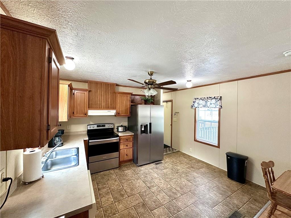1761 Old Youngstown Road Edinburg, PA 16116 - Photo 14 of 28