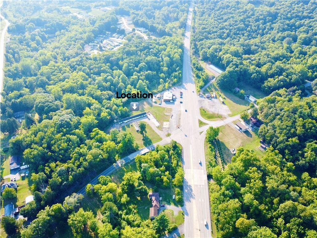 1761 Old Youngstown Road Edinburg, PA 16116 - Photo 4 of 28