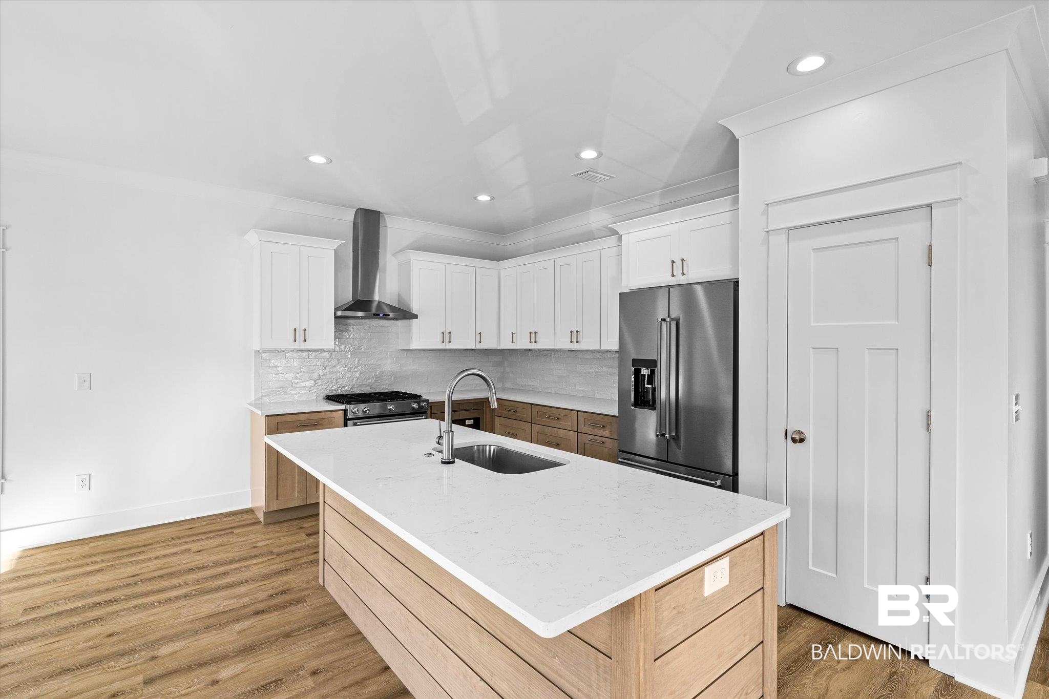 5502 East Perdido Avenue Orange Beach, AL 36561 - Photo 5 of 31