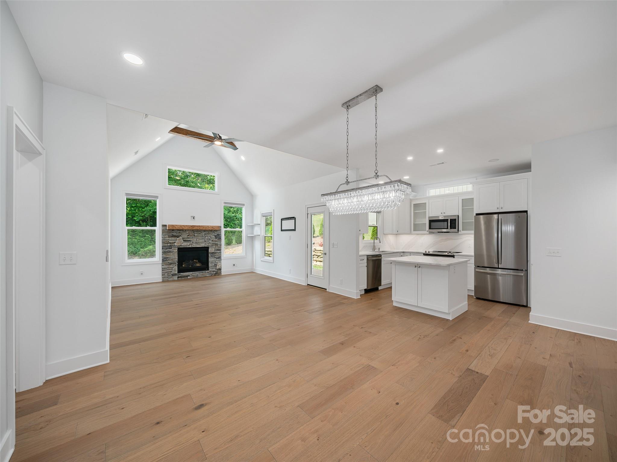 241 Millbrae Loop Hendersonville, NC 28791 - Photo 4 of 40