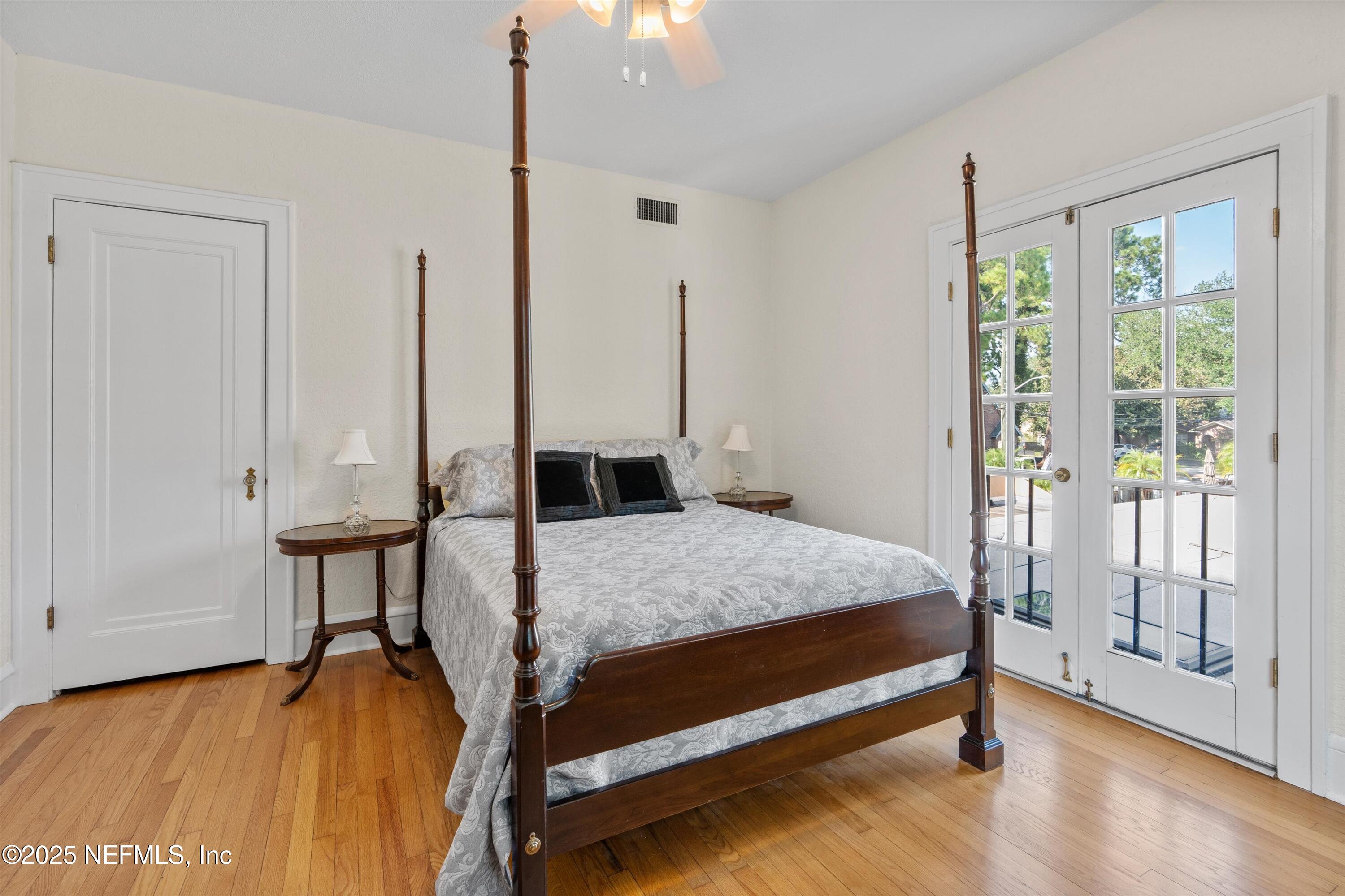 1112 Colombo Street Jacksonville, FL 32207 - Photo 21 of 47 Bedroom 2