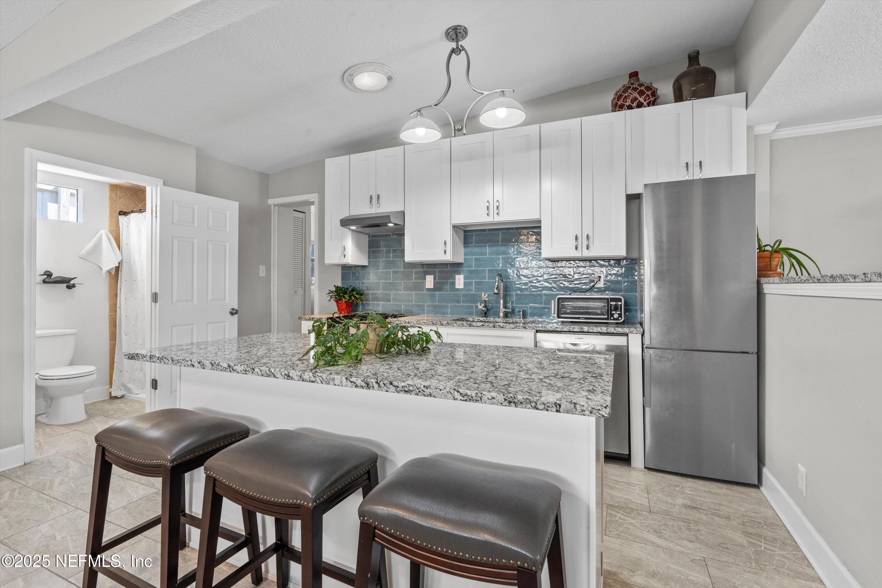 1112 Colombo Street Jacksonville, FL 32207 - Photo 30 of 47 Guest Suite Kitchen