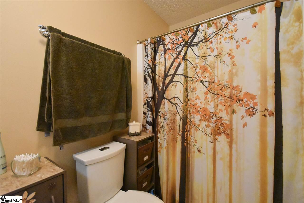 252 Rivers Edge Drive Easley, SC 29642 - Photo 15 of 29 Gallery Image 15