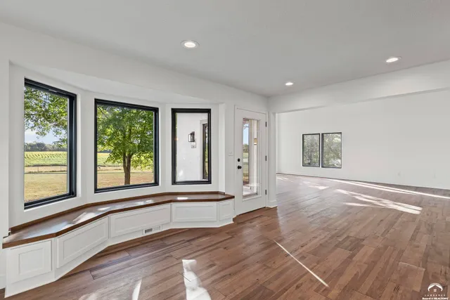 $999,950 | 14565 South Gardner Road, Gardner, KS 66030