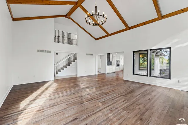 $999,950 | 14565 South Gardner Road, Gardner, KS 66030