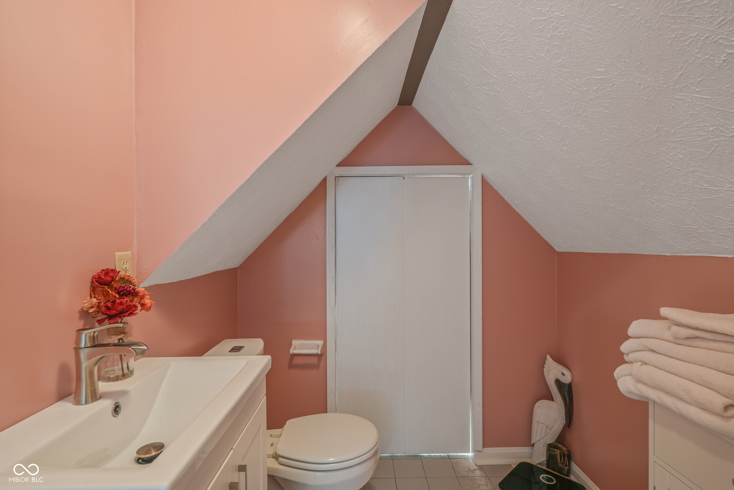 9523 East Southport Road Indianapolis, IN 46259 - Photo 35 of 82