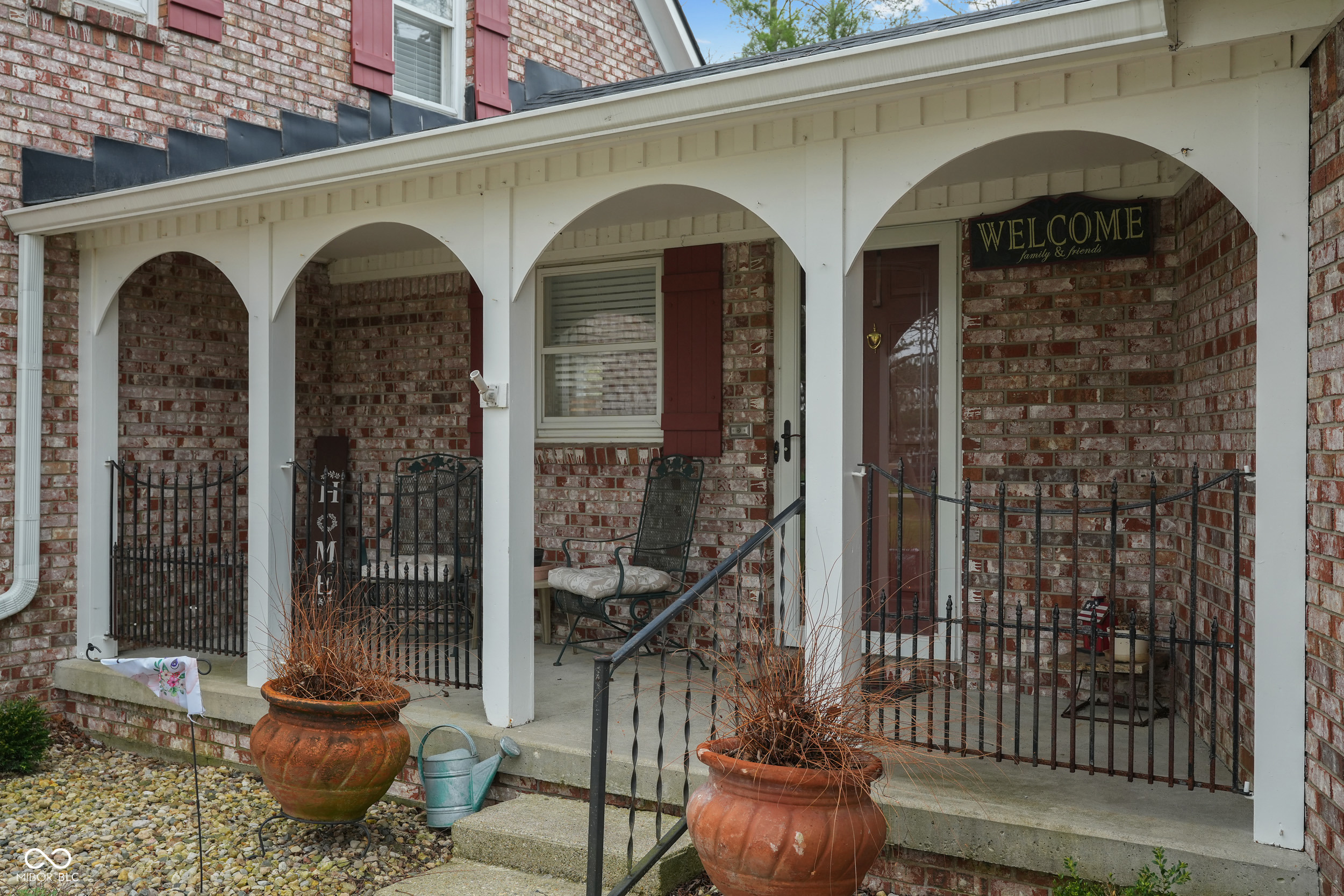 9523 East Southport Road Indianapolis, IN 46259 - Photo 5 of 82