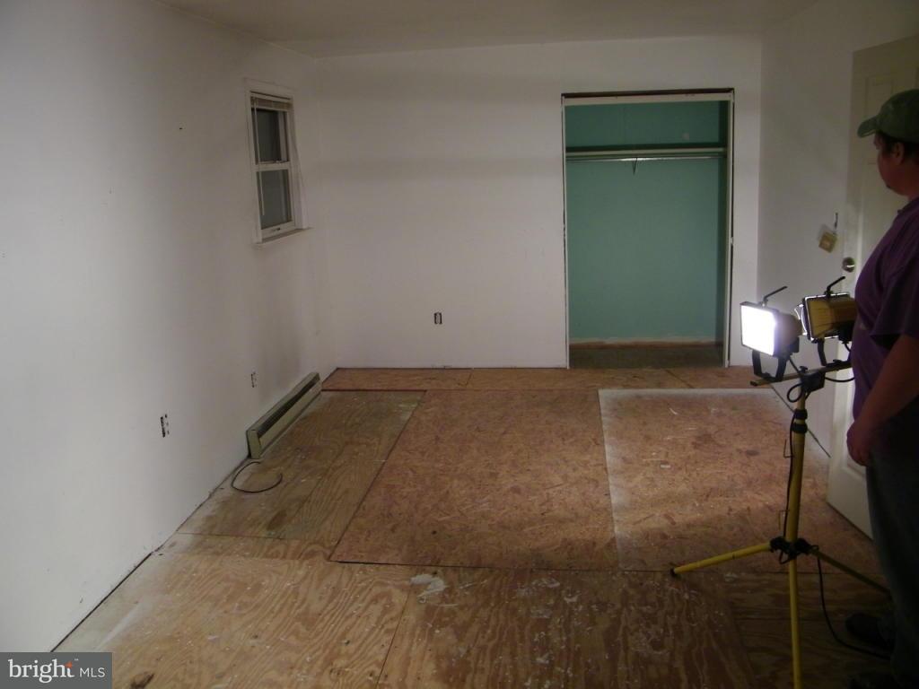 257 Frogtown Road Pequea, PA 17565 - Photo 3 of 9 a view of room with window
