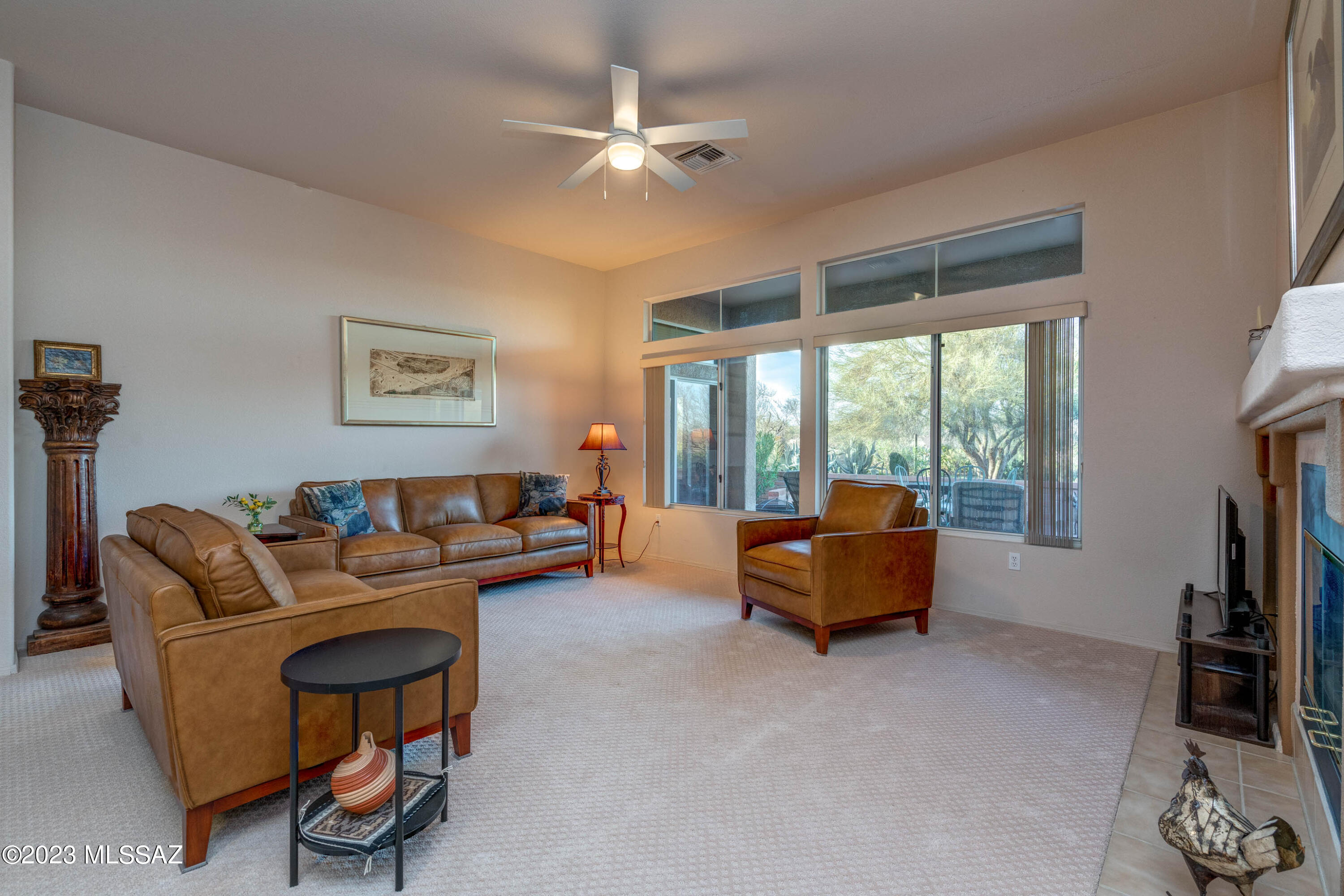 1733 East Crown Ridge Way Oro Valley, AZ 85755 - Photo 6 of 46
