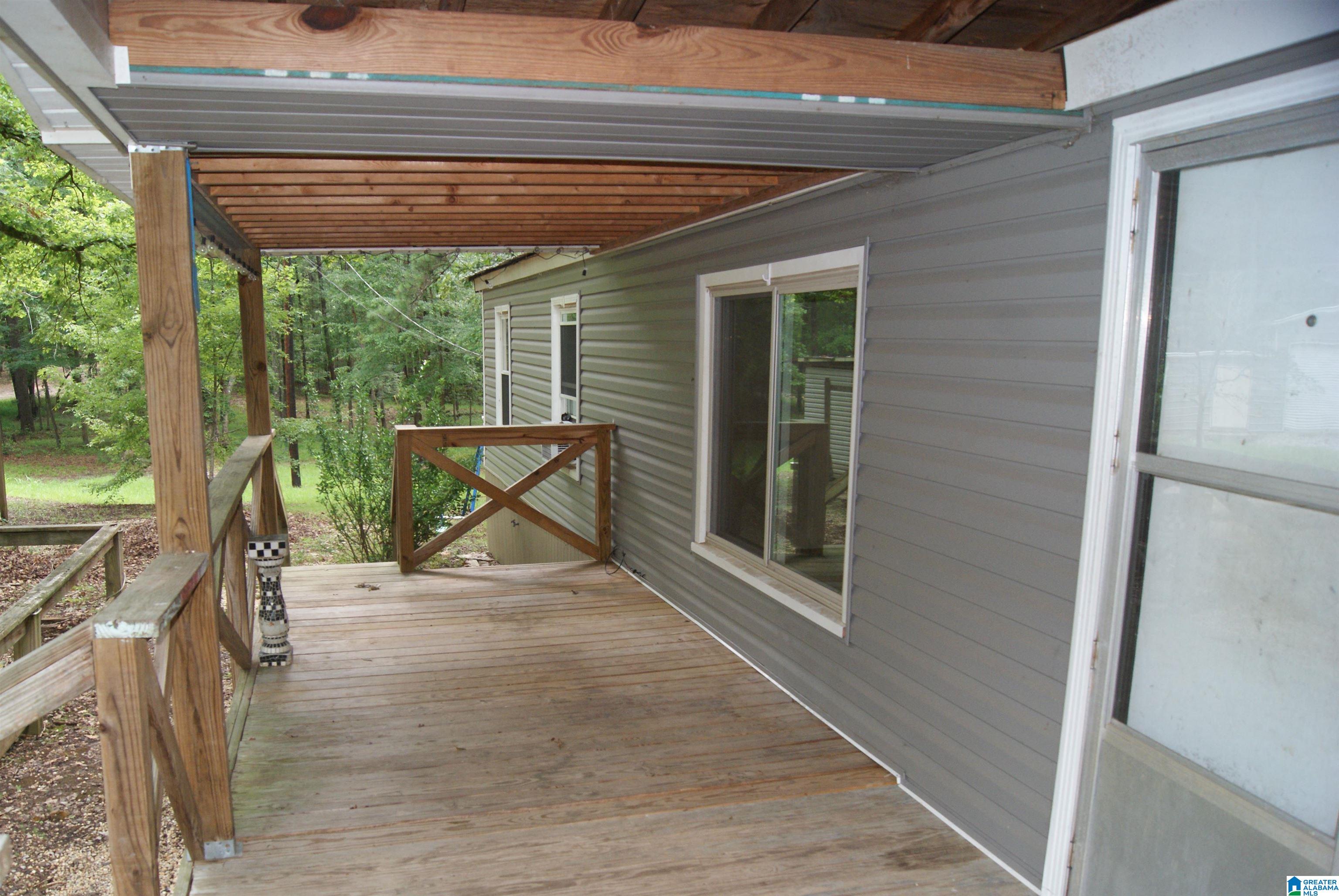 261 Highway 437 Sterrett, AL 35147 - Photo 5 of 32