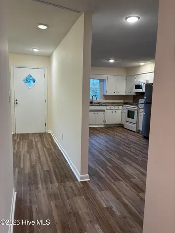 $1,700 | 3025 Madison Avenue, New Bern, NC 28562