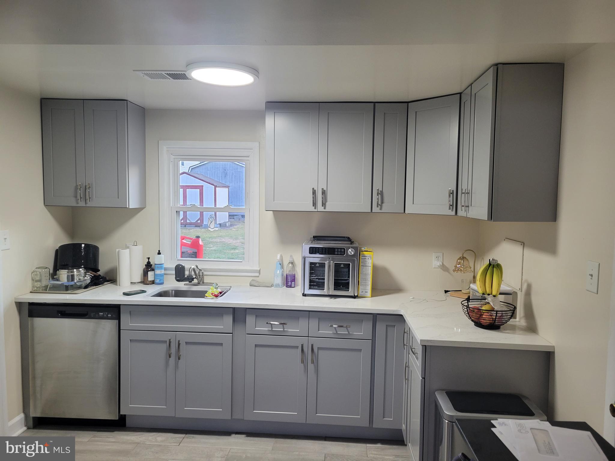 12923 Kerrydale Road Woodbridge, VA 22193 - Photo 11 of 18