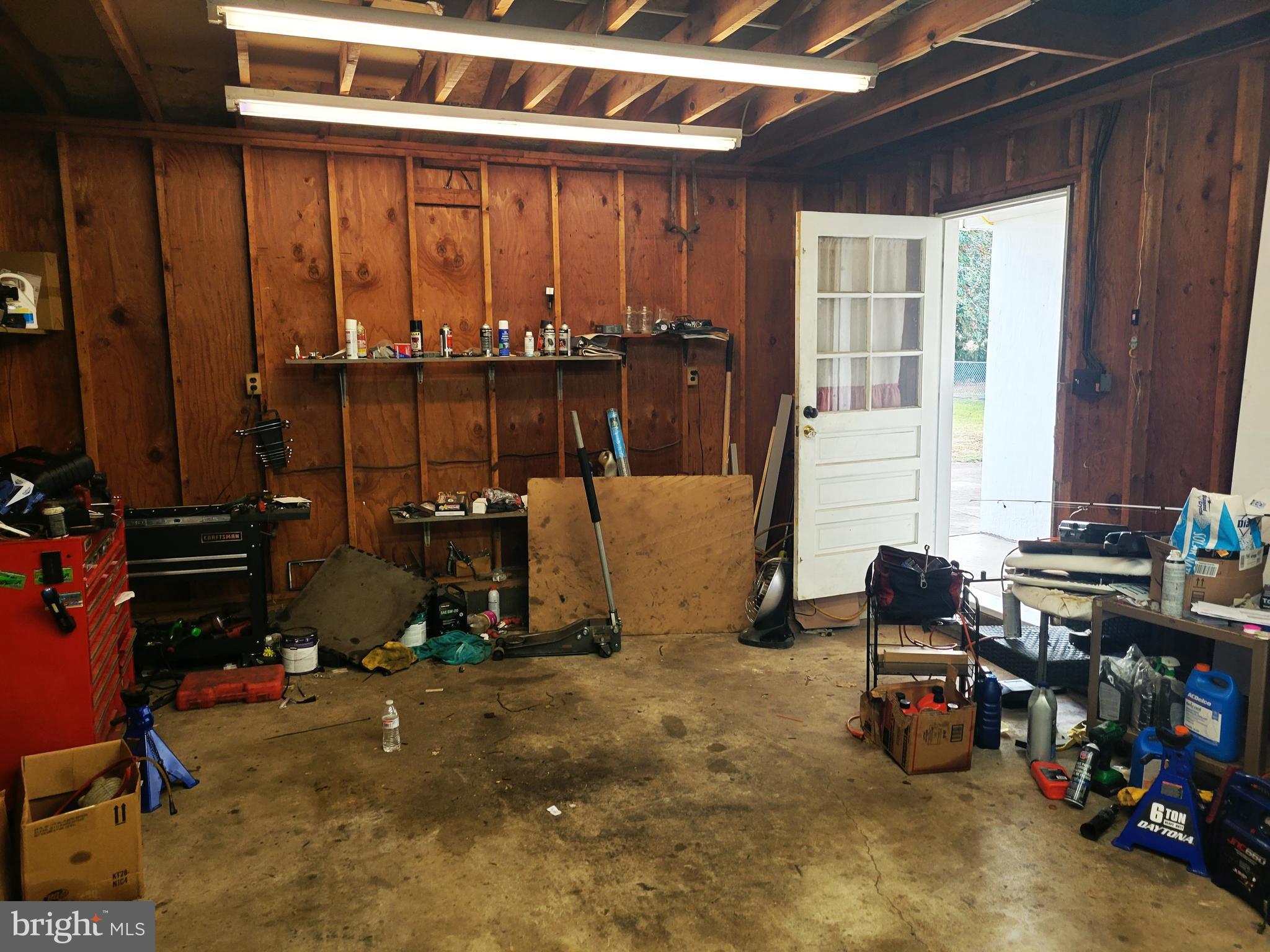 12923 Kerrydale Road Woodbridge, VA 22193 - Photo 16 of 18