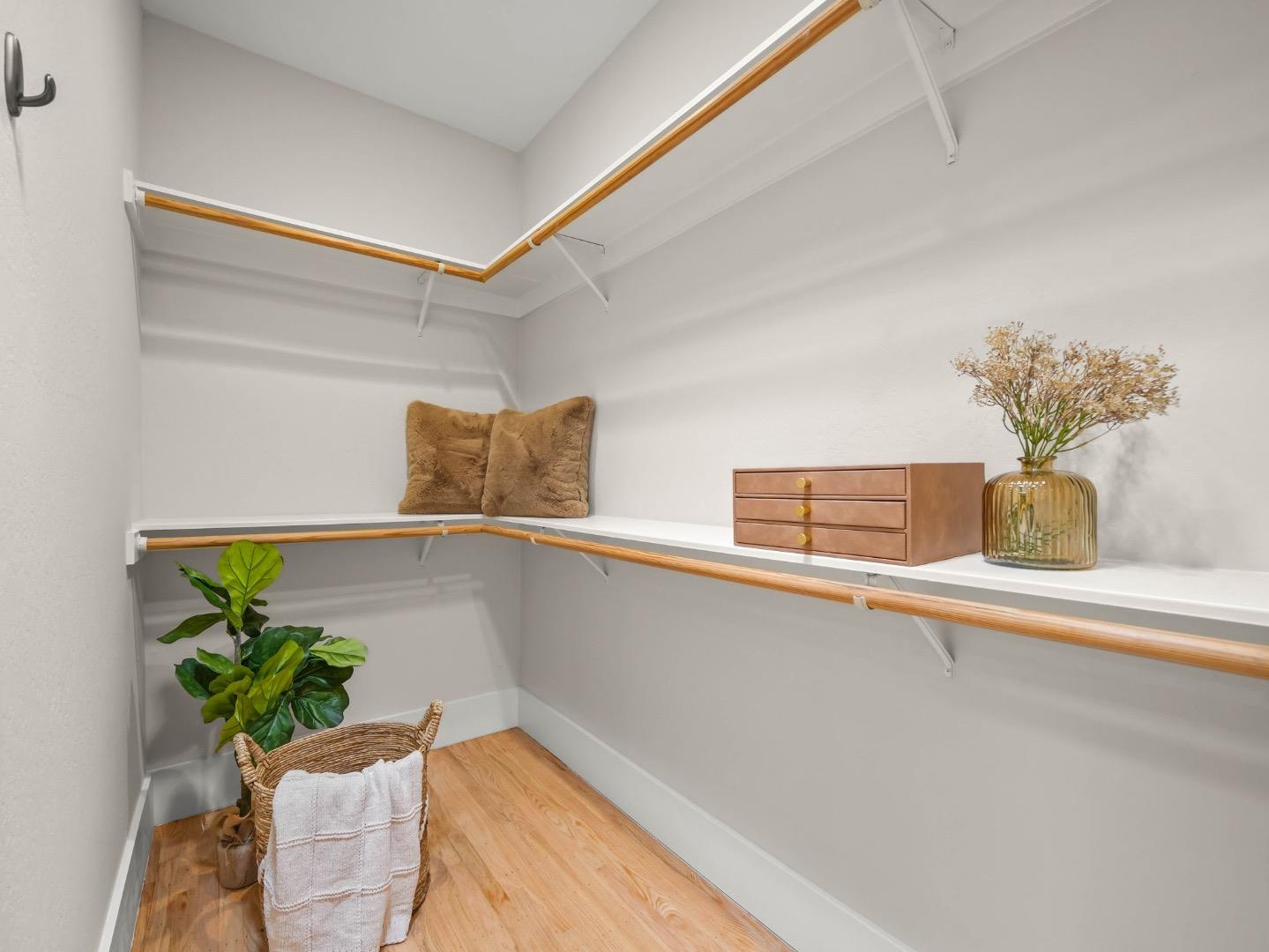 405 Glendale Road San Mateo, CA 94402 - Photo 36 of 81