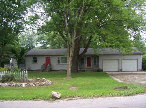 1125 South 400 East Rochester, IN 46975 - Photo 1 of 12 Gallery Image 1