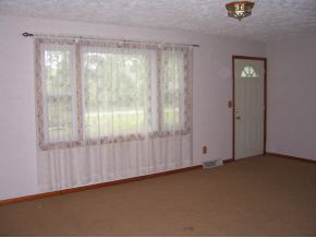 1125 South 400 East Rochester, IN 46975 - Photo 6 of 12 Gallery Image 6