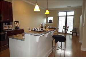 129 Walnut Street, Unit 402 Chattanooga, TN 37403 - Photo 2 of 29 20150124112828072509000000