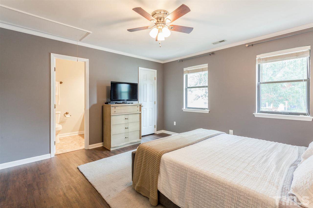 5408 Pine Top Circle Raleigh, NC 27612 - Photo 13 of 20