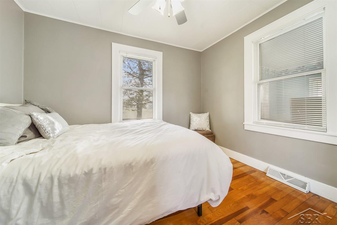 1250 East Townline 14 Road Kawkawlin, MI 48631 - Photo 14 of 28
