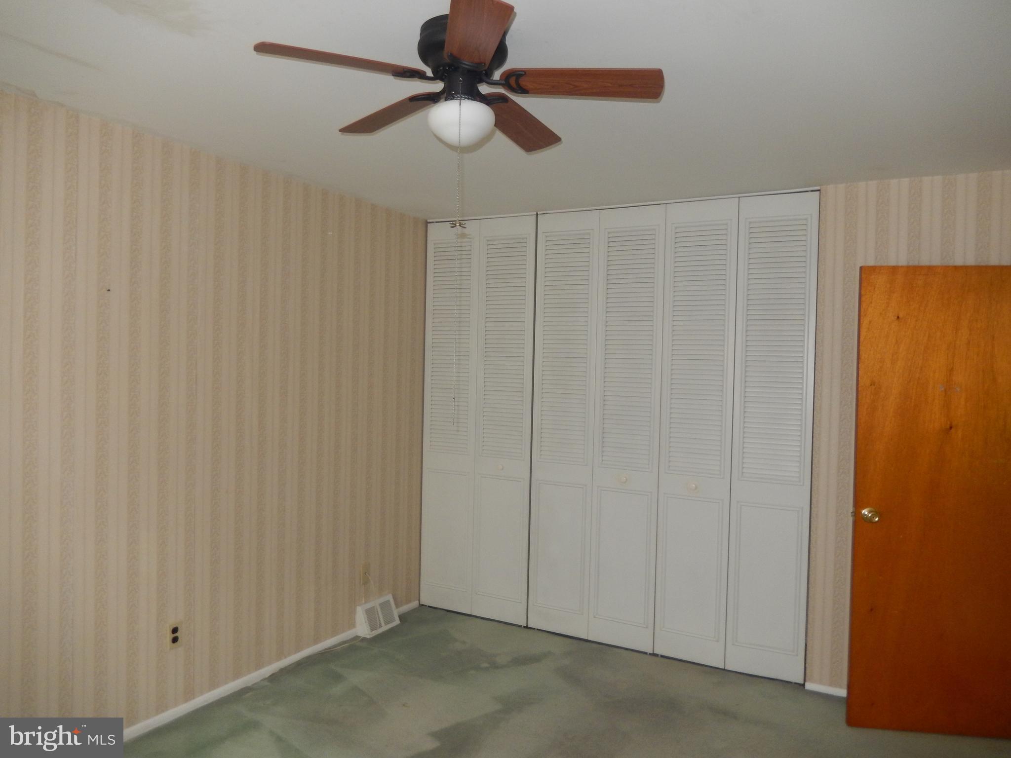 3612 Rayland Road Philadelphia, PA 19154 - Photo 14 of 26 Main Bedroom