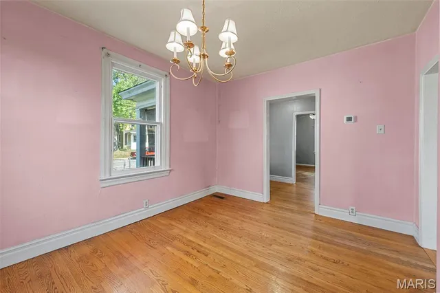 $189,900 | 425 Benton Street, Valley Park, MO 63088