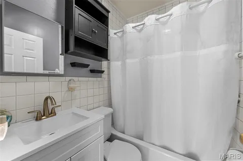 $189,900 | 425 Benton Street, Valley Park, MO 63088